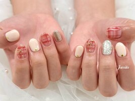 甘めガーリーネイル
