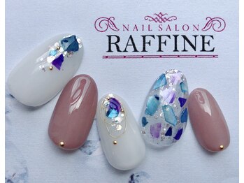 ネイルサロンアンドスクール ラフィーネ 池袋店/ニュアンスシェルネイル ¥6990