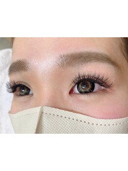 ボリュームのある目元にしたい