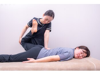 小顔フェイスラボ 大府店(小顔Face Labo.)/【オプション】　骨盤矯正