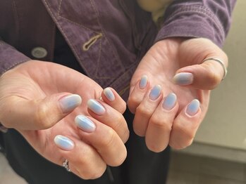 プレイフル(playful)/チークネイル/寒色/福岡/天神