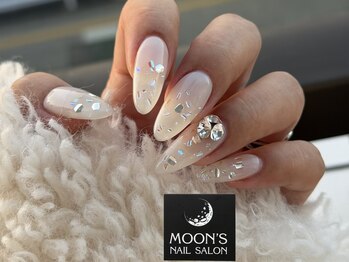 ムーンズ(Moon's)/