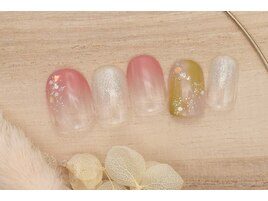 5000円　春ネイル　クラデ