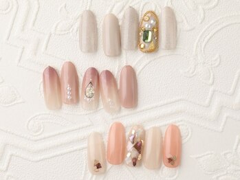 肌を綺麗に見せてくれる色が豊富