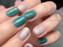 オーラ レアレア市川店内(AURA)/おしゃれグリーン♪