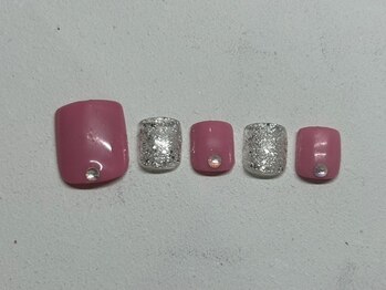 ピンクとシルバーラメでキラキラ