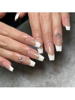 マカナネイル(makana nail)/スカルプ＋フレンチ
