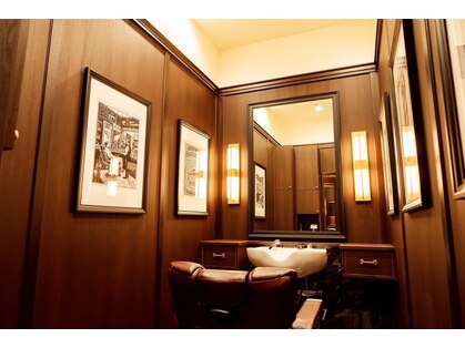 バーバーショップ 福岡本店(BARBER SHOP)の写真