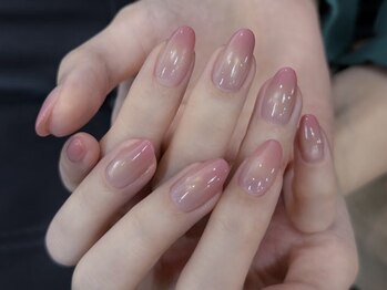 Best Nail 銀座店【ワンホンネイル・スカルプ・パラジェル・上品ジェルネイル】/マグネット+カラーグラネイル