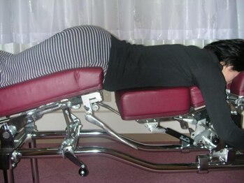 カイロプラクティック オラキノ/施術シーン