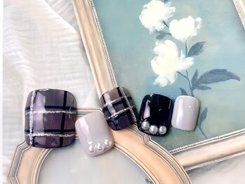 ネイルサロン&スクール ジーナ(GINA)/シックな冬チェックネイル