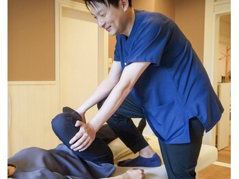 ココラク(Coco楽)/骨盤・股関節まわりを丁寧に調節