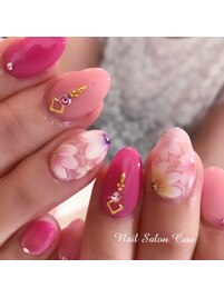 綺麗めフラワーネイル