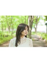 ディティカ ティア(Dityca tia) Mina Ito