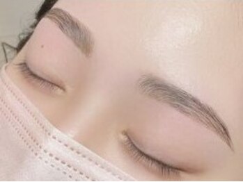 プリマリーチェ(Primalice)の写真/やりたい眉毛メニューNo.1【次世代アイブロウ】ハリウッドブロウリフト導入店◇忙しい朝のメイクが楽に★