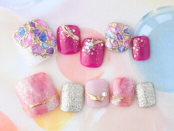 ダッシングディバ アトレ川崎店(DASHING DIVA)の写真/【思わず自慢したくなる足元に♪】大人の差が出るフットネイル!シンプル~デザインアートも豊富に楽しめる◎