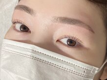 フランク(Frank)の雰囲気（しっかり上がったまつげと骨格に合わせた眉で魅力的な目元に♪）