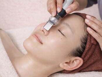 グレイスヒーリング(GRACE HEALING)の写真/何をやってもダメだった毛穴の黒ずみを諦めない
黒ずみ毛穴改善徹底洗浄集中ケア！
￥15400→￥7700