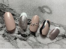 ナナニーサンネイル(723nail)/定額¥7,700(税込)コース