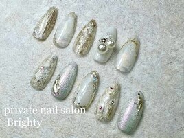 ホワイトネイル