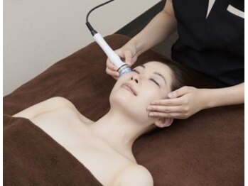 アテナ 池袋西口店(ATHENA)/毛穴の黒ずみ徹底的に解消♪