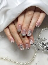 ビビ(ViVi)/チューリップネイル