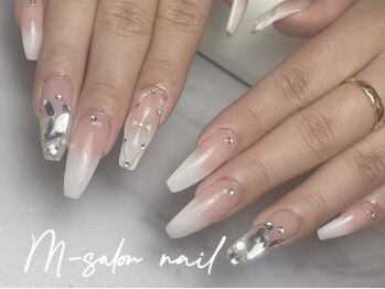 エムサロン(M-salon)の写真/【10本アート×10本長さだし ¥13,000~】ブランドロゴパーツやシンプルなデザインもしっかり映える♪