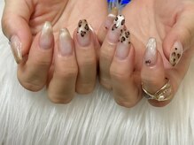 ネイル アトレ バイ アンシャンテ(NAIL atre by Enchante)/