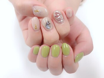 フォンテーヌブロー 野々市店(Fontaine Brow)/付け放題フリーデザインネイル