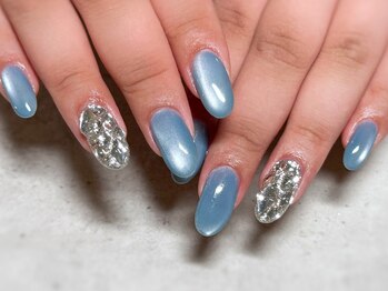 シーン(SHEEN)/キラキラのストーン敷き詰め