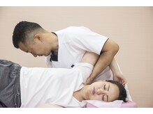 やわた姿勢整体院/【猫背矯正】