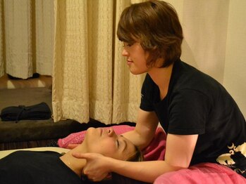 ビーラボ 錦糸町北口駅前店/【首~頭】