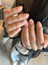 エス(es)/うさぎちゃんネイル