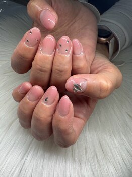 タムタムネイル 本厚木(Tam Tam Nail)/グラデーションネイル+パーツ