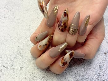 イビズ 新宿店(eviz)/スカルプニュアンスネイル