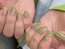 ノラ ミナミアオヤマ(NORA MINAMIAOYAMA)/他人と被らない個性派ネイル