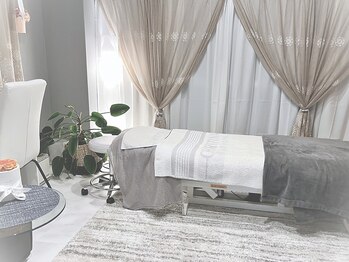 シェステ ゴジュウヨン(shesthe54)/店内風景｜施術ルーム