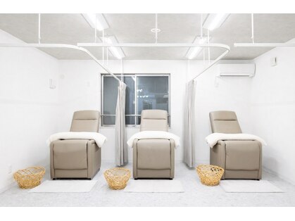 グランアイ 本八幡店(GRAN EYE)の写真