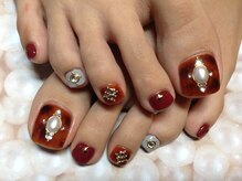 ラウト デコレーションアンドネイルサロン(Lauto Decoration&Nail Salon)/べっ甲フットネイル