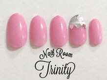ネイルルーム トリニティ(Nail Room Trinity)/150種類以上選べるアート付