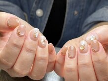 シェルとパールの組み合せ☆大人可愛いデザイン♪