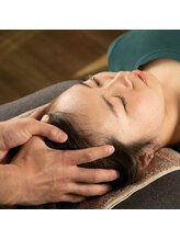 ザ コンディショニングルーム コガオスタジオ 自由が丘店(KOGAOSTUDIO)/２ 筋膜ヘッドマッサージ　小顔