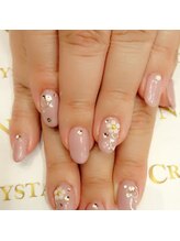 クリスタルネイル ボンベルタ橘店(CRYSTAL NAIL)/上品ネイル