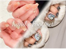リエイトネイル(Re:eight nail)の雰囲気(ハンド&フット同時施術もOK◎フットチェア3台で充実の設備!)