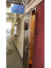 エミニー(EMINY)/店のドア