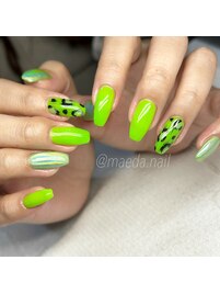 〈　レオパードネイル　〉