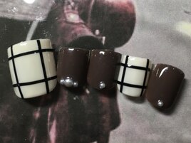 チェックフットネイル