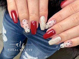 ハートホロネイル