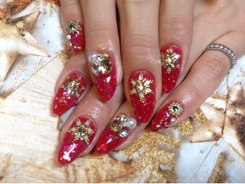 ラウト デコレーションアンドネイルサロン(Lauto Decoration&Nail Salon)/雪の結晶ネイル