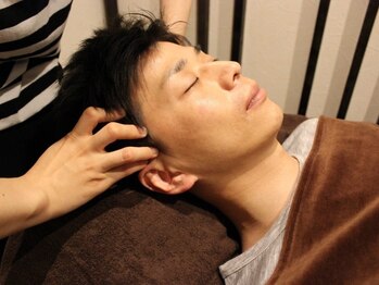 ブランリラクシング(頭｡BLANC Relaxing)の写真/首肩が重い方・頭が固いと言われた方に♪ドライヘッドスパで育毛の促進効果も◎日々の疲れから解放！